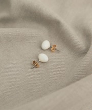 カラーオーブピアス