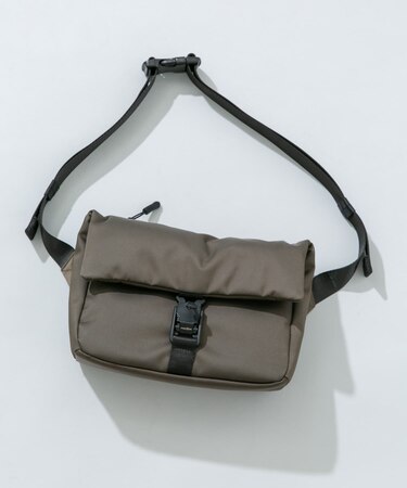 撥水フィドロックショルダーバッグ M