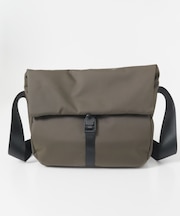 撥水フィドロックショルダーバッグ L