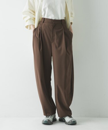 タックカーブスラックス