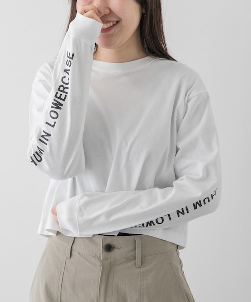 FORK&SPOON　スリーブロゴクロップドTシャツ