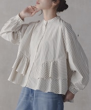 『WEB限定』バンドカラーフリルストライプシャツ