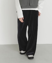 コンパクトベロアイージーパンツ