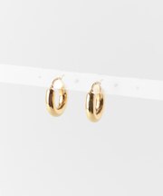 Sophie Buhai　TINY EVERYDAY HOOPS GOLD
