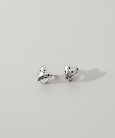 ドットメタルハートイヤリング