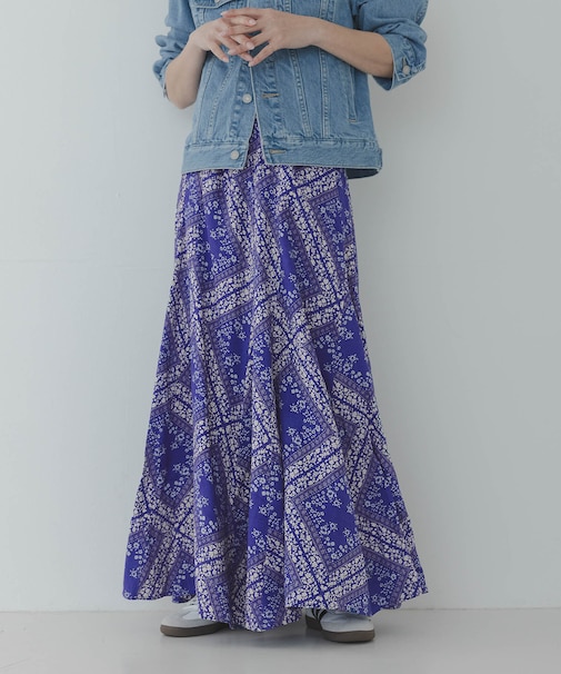 パネル柄プリントスカート