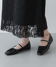 ギャザーフラットパンプス