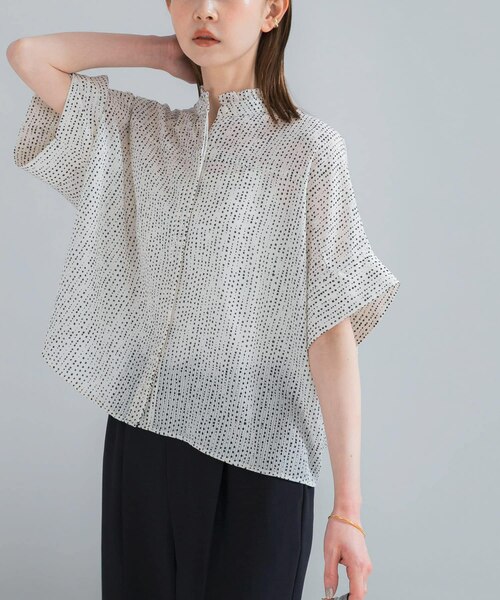 【新品、未使用】アーバンリサーチ ウォッシャブルドットフリルネックシャツ WEB／一部店舗限定』ウォッシャブルドットフリルネックブラウス