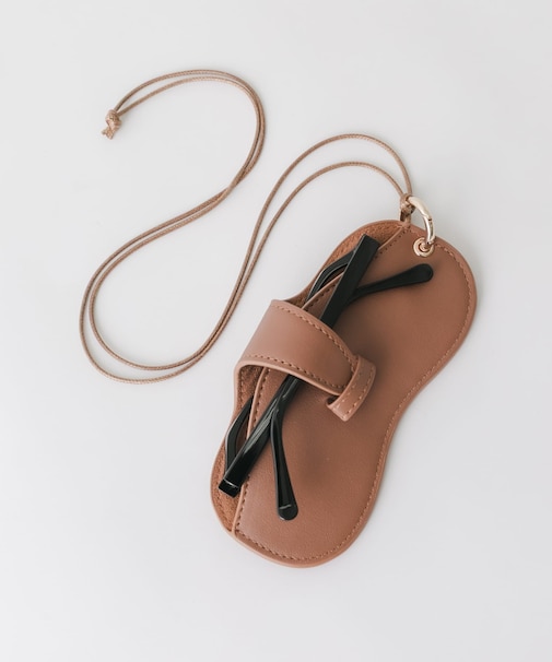 ネックストラップメガネケース