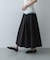 タックボリュームスカート