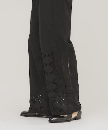 レースドッキングパンツ