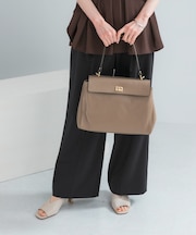 AULENTTI　フラップバッグ