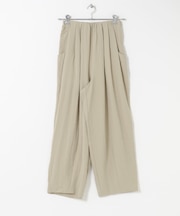 CHIGNON　フロントタックカーヴィーパンツ