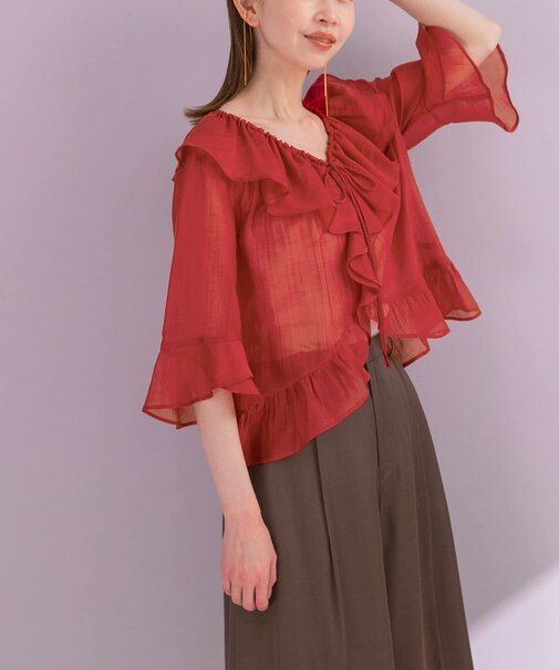 シアーフリルブラウス