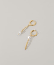 ステンレスアシンメトリーパールピアス