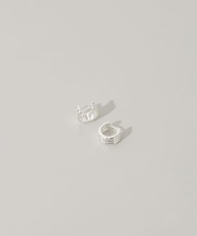 スリーラインミニフープピアス