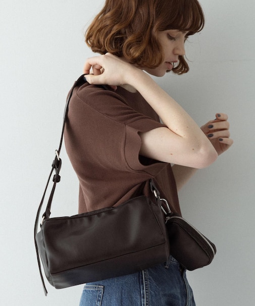 スクエアボディバッグ