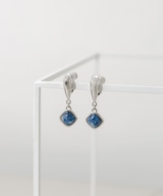 マーブルスクエアスウィングイヤリング