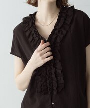 Vネックフリルカラーブラウス