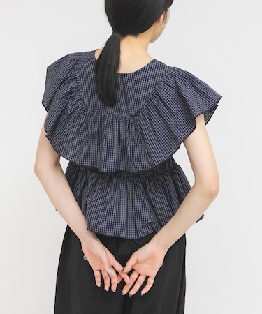 フロントホックチェックフリルブラウス