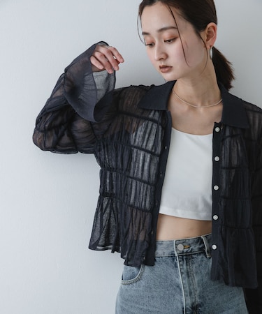 『洗濯可』シャーリングエリツキニットカーディガン