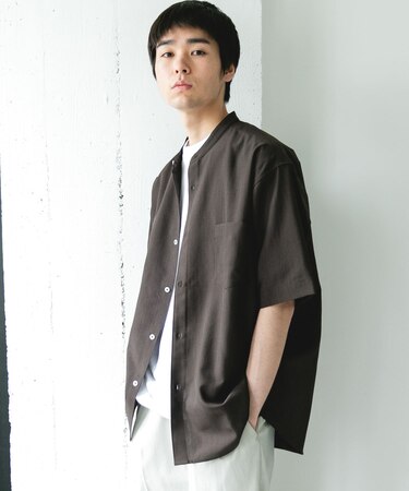 セオアルファバンドカラーショートスリーブシャツ