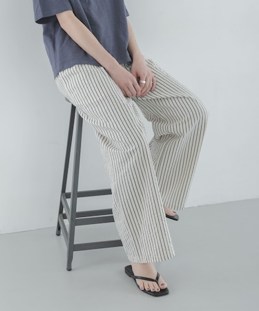 ストライプセミワイドイージーパンツ