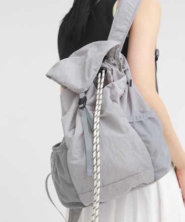 メッシュポケットリップストップリュック