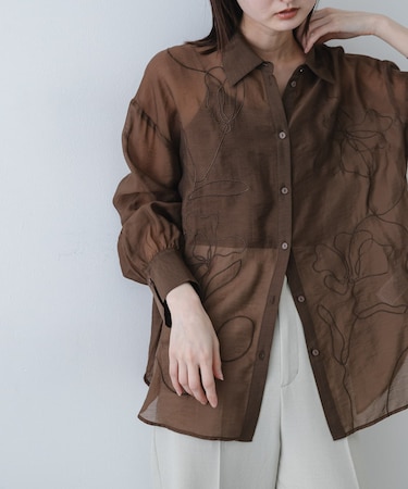 シシュウシアーシャツ