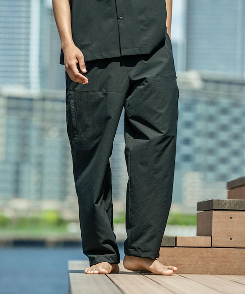 洗濯可／防シワ／撥水』COOL DOTS EASY PANTS｜アーバンリサーチの通販