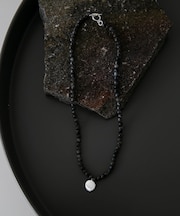 SMELLY so’　blackLabradoritenecklace