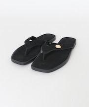カミナンド THONG SANDALS
