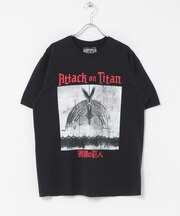 THRIFTY LOOK　ATTACK ON TITAN フェードTシャツ