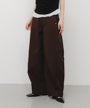 バレルレッグチノパンツ