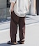 ブラウン
