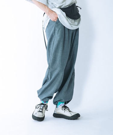 『UR TECH DRYLUXE』ハイツイストトラウザー