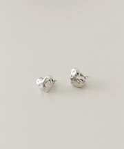 ビジュープックリハートピアス