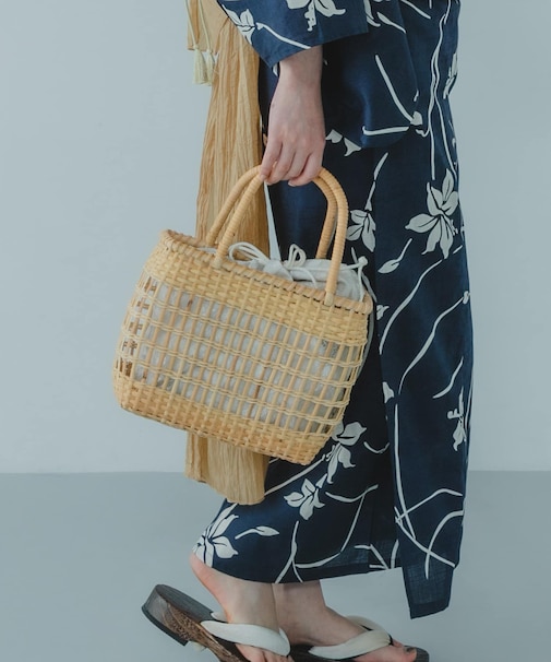 『WEB／一部店舗限定』ストローカゴバッグ