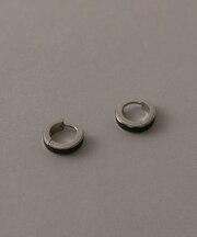ステンレスブラックラインフープピアス