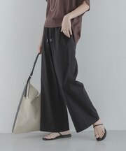 ハイスペイージーセミワイドパンツ