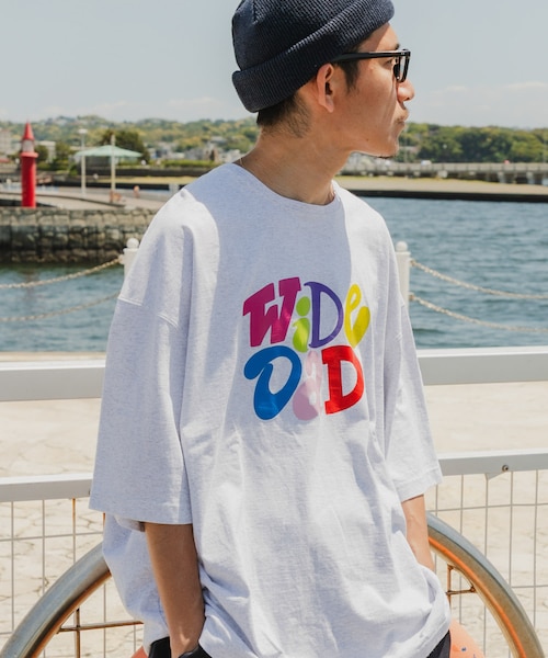 限定品　Wide Dad Tシャツ Wide Dad GRAPHIC T-SHIRTS WITH HATCH｜アーバンリサーチの通販