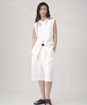 new basic　SILK LINEN GILET