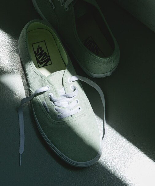 VANS AUTHENTIC