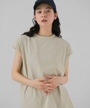 『UR TECH ひやサラクール』フレンチスリーブカットソー