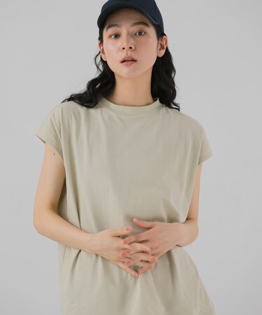 『UR TECH ひやサラクール』フレンチスリーブカットソー