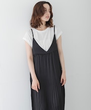 『WEB限定』Tシャツ×プリーツキャミワンピース SET