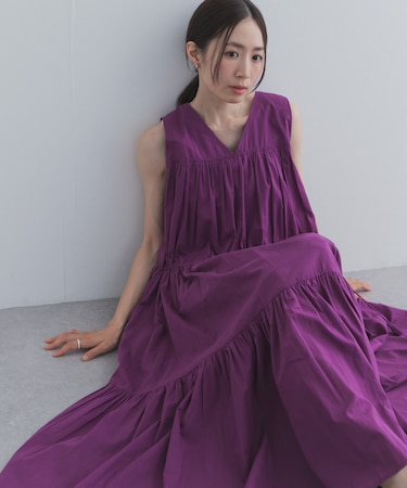 ノースリーブティアードワンピース