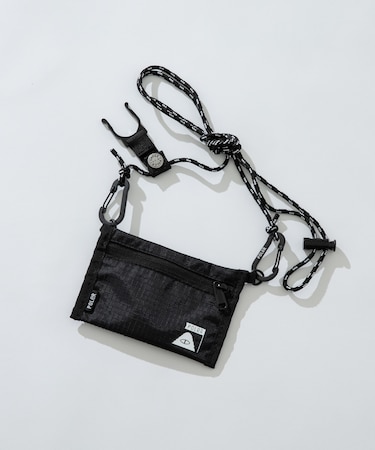 POLER　STUFFABLE DRINK POUCH