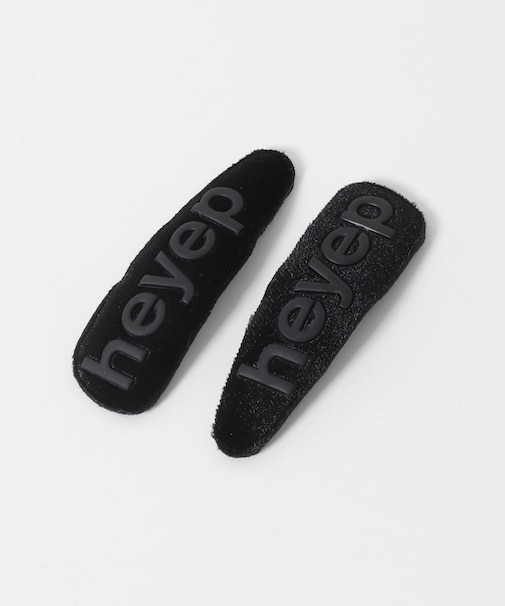 heyep PUFFY LOGO HAIR CLIPS 2-PIECE