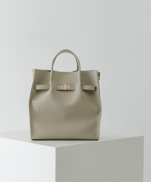 パールバー2WAYA4トートバッグ